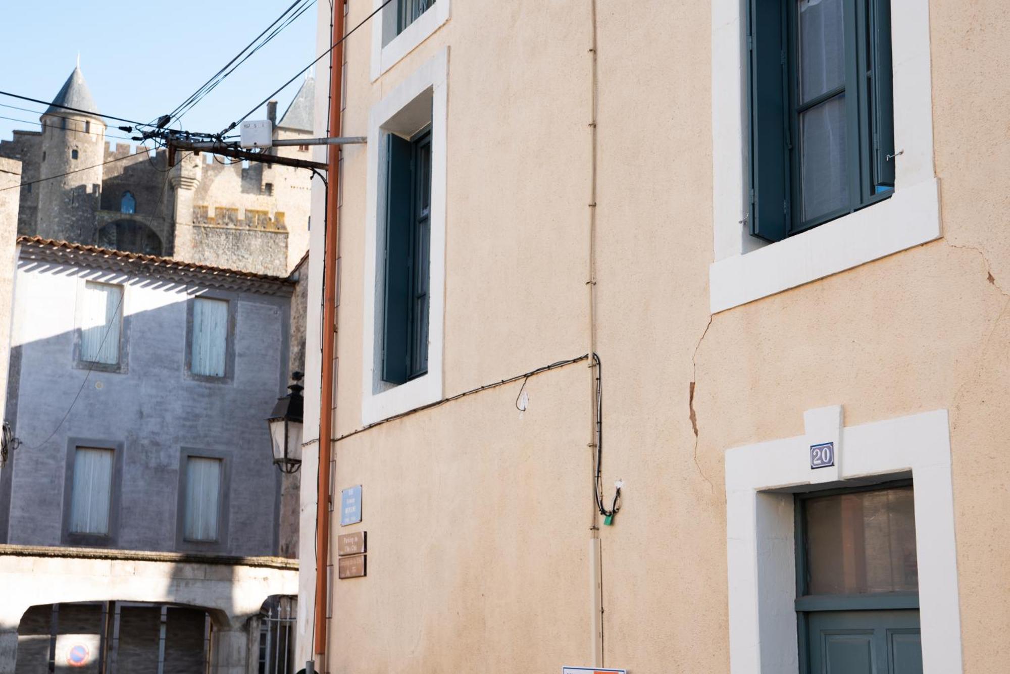 Appartement Chaleureux Au Pied De La Cite Avec Parking Carcasona Exterior foto